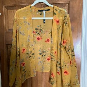 Kensie cardigan size medium